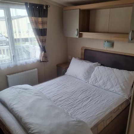 8 Berth Deluxe Caravan Palm Grove 142 Golden Palm Chapel St Leonards מראה חיצוני תמונה
